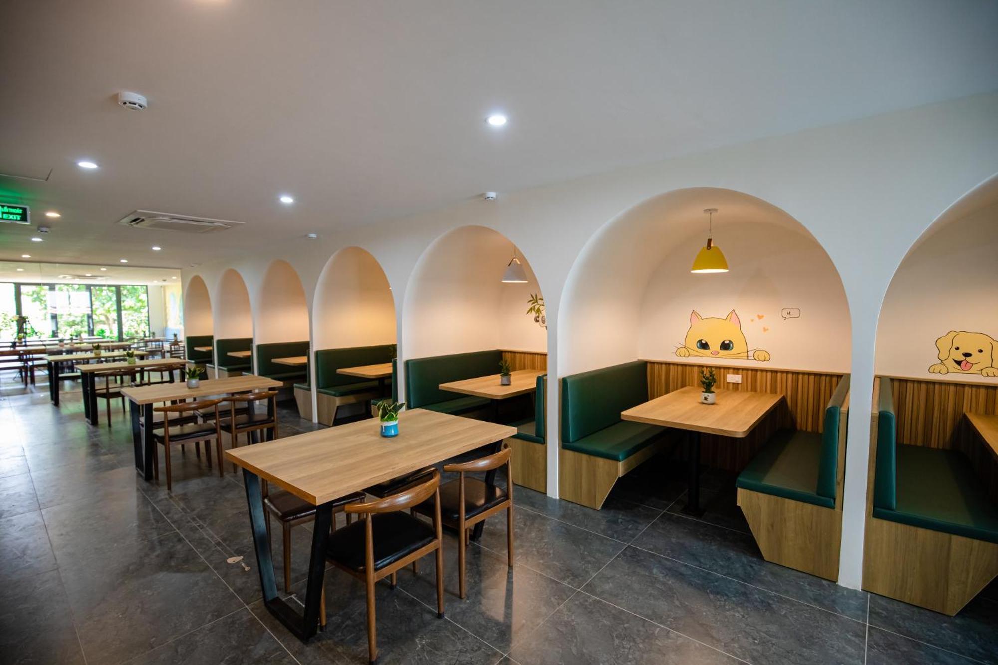 First Hotel Da Nang